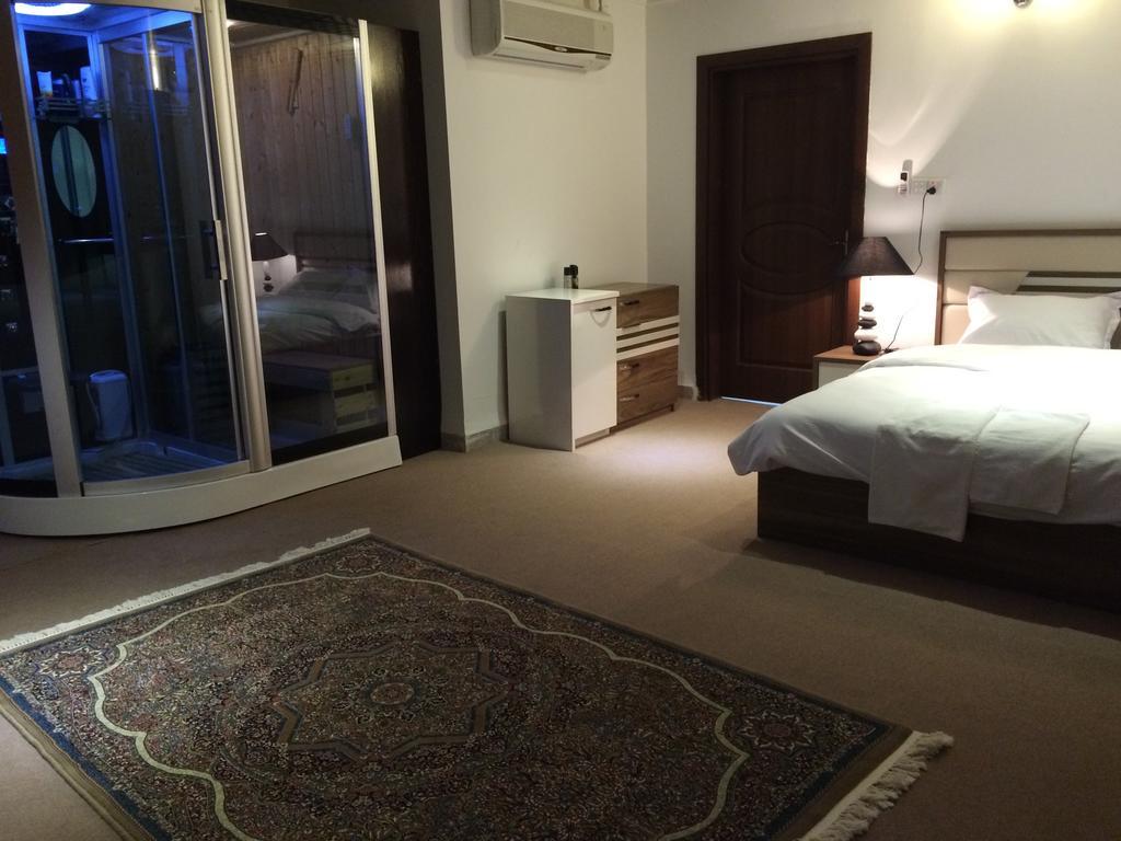 Lilac Hotel Erbil Buitenkant foto